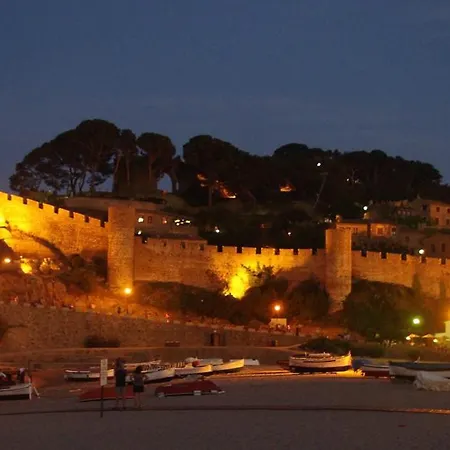 Nomad Haux In The Heart Of Tossa 3 Apartament *